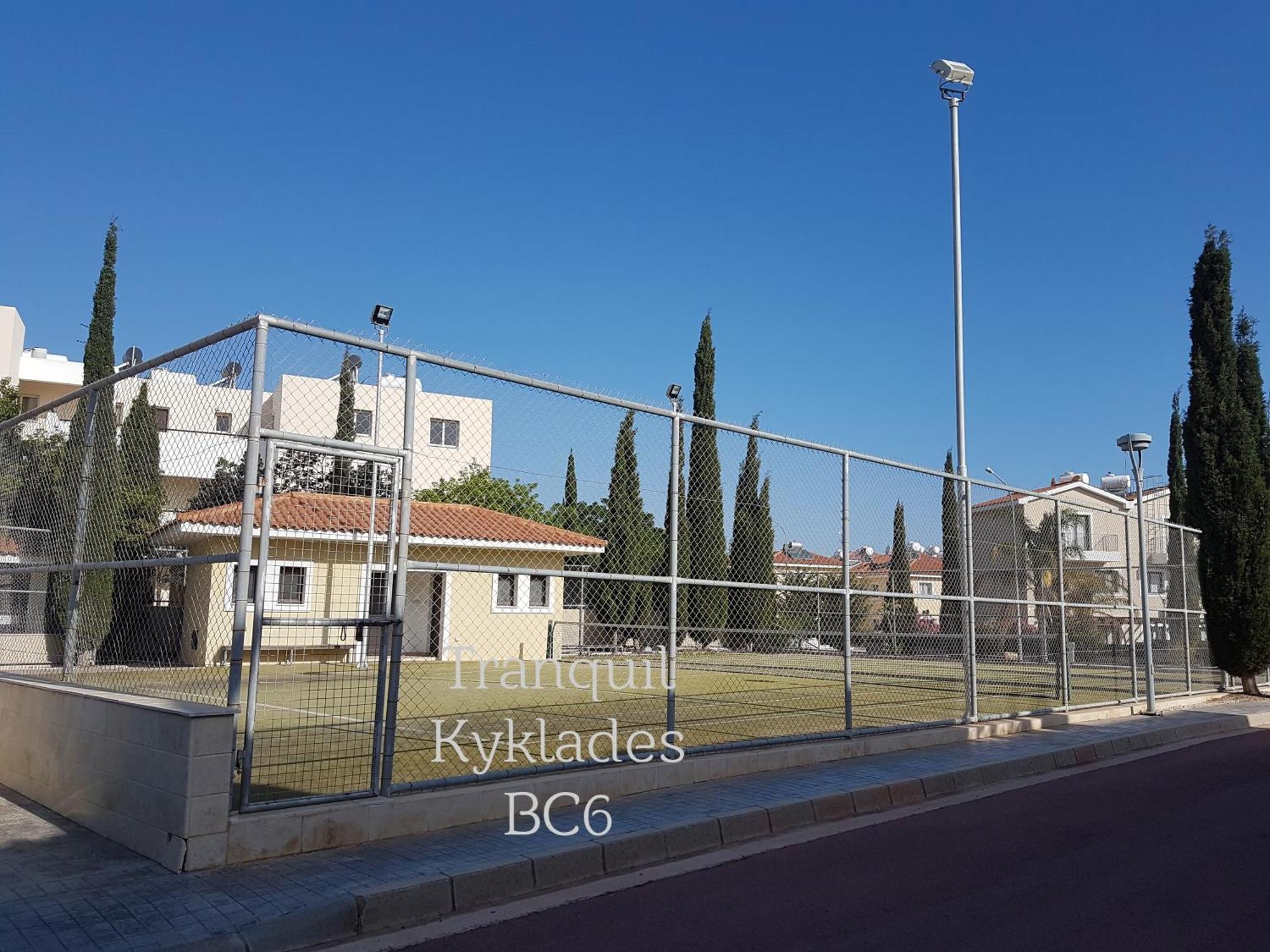 Tranquil Kyklades Bc6, Walk To Beach Paralimni Exterior photo