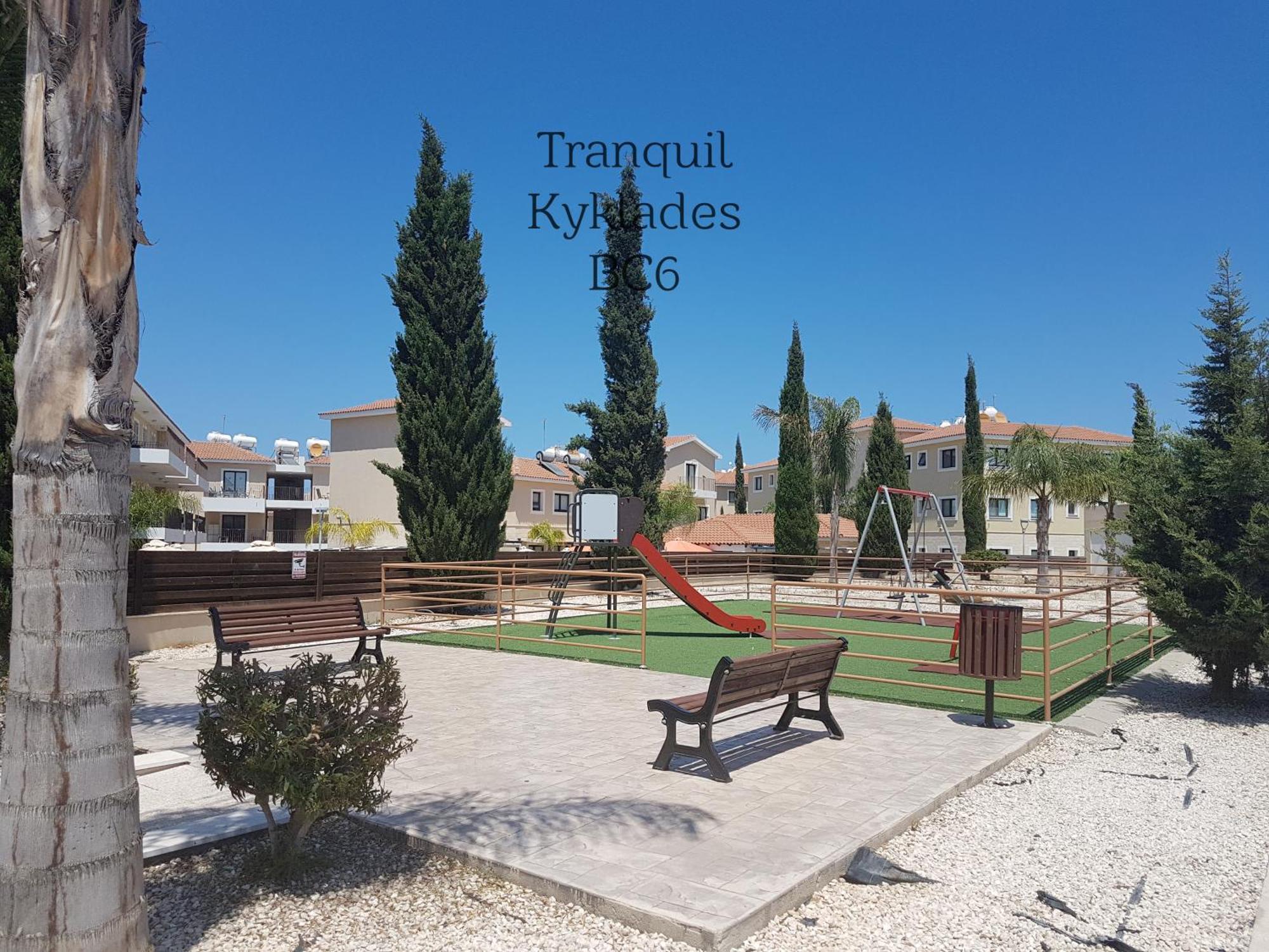 Tranquil Kyklades Bc6, Walk To Beach Paralimni Exterior photo